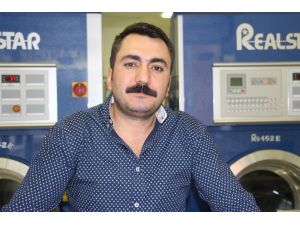 Bu lekeleri kuru temizleme bile çıkaramıyor