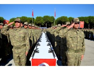 Alaşehir’de bin 742 acemi asker yemin etti