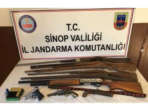 Sinop’ta kaçak silah operasyonu