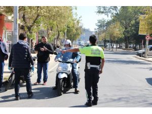 Polis ekipleri motosikletlere yönelik uygulama yaptı