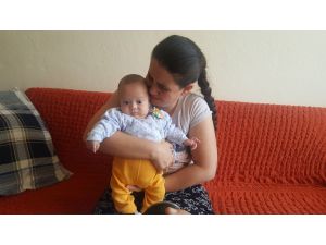 Beş aylık Mustafa bebek için ilik bekleniyor