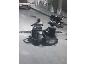 Motosiklet hırsızları kamerada