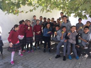 Kırkağaç’ta öğrenciler sağlıklı besleniyor