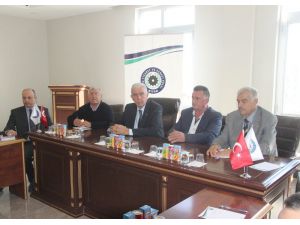 Türk ve Suriyeli iş adamları Kilis’te bir araya geldi