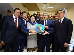 Kazak-Türk dostluğunda çeyrek asır