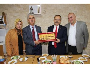Başkan Şahin Bafra’nın misafirperverliğini gösterdi
