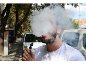 - Yasaklanmasına rağmen elektronik sigara tüketimi hızla artıyor