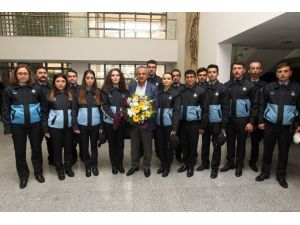 Başkan Köşker, yeni zabıtalarla bir araya geldi