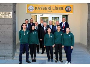 Vali Kamçı Kayseri Lisesi’nde