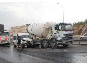 Şanlıurfa’da zincirleme trafik kazası:1 yaralı