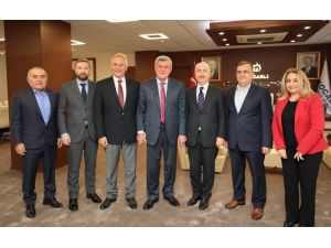 Başkan Karaosmanoğlu GEBKİM yönetimini ağırladı