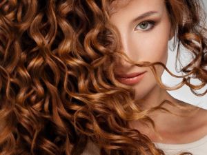 Saç kazıtmak saç dökülmelerini önlemiyor