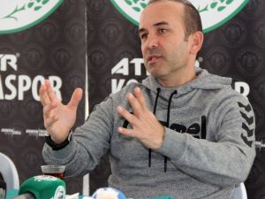 Mehmet Özdilek’ten transfer eleştirisi