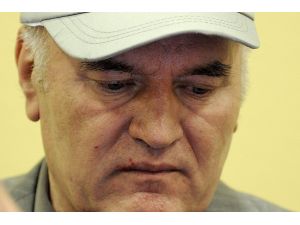 Sırp savaş suçlusu Mladiç için karar bugün açıklanıyor