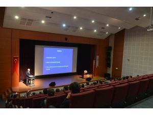 Adıyaman Üniversitesinde "Kültürel bellek ve Yaşayan müze" konulu konferans