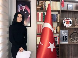 Ünlü modacı Nur Yerlitaş’ın sözlerine İzmir’den suç duyurusu