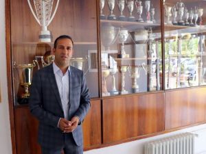 E. Yeni Malatyaspor yönetiminden Beşiktaş’a VIP karşılama