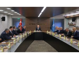 Bakan Kurtulmuş, Rus-Türk İş Adamları Derneği üyelerini kabul etti