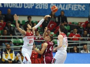 2019 FIBA Dünya Kupası Avrupa Elemeleri: Türkiye: 37 - Letonya: 34 (İlk yarı)