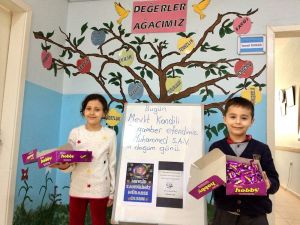 Gömeç’te çocukların kandil sevinci