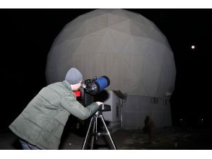 ERÜ’de halka açık ay gözlem etkinliği düzenlendi