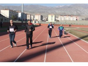 Erzincan’da Masterler ve Veteranlar Atletizm Yarışmaları Yapıldı