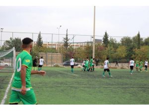 Türkiye Sağırlar Futbol Süper Ligi: Adıyaman Belediyesi İşitme Engelliler: 1 - İzmir Torbalı İşitme Engelliler: 3