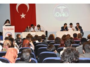 Dr. Aynur Dağdemir’i tıp öğrencileri yine unutmadı