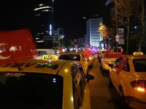 İstanbul'da taksiciler Trump'ın Kudüs kararını protesto etti