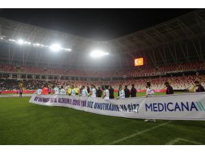 Medicana Sağlık Grubu’ndan kupa maçında Alzheimer mesajı