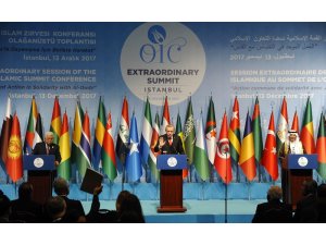 Cumhurbaşkanı Erdoğan, Filistin Devlet Başkanı ve İİT Genel Sekreteri ortak basın açıklaması yaptı