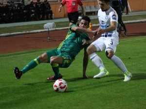 Ziraat Türkiye Kupası: Adana Demirspor: 1 - Fenerbahçe: 4 (Maç sonucu)