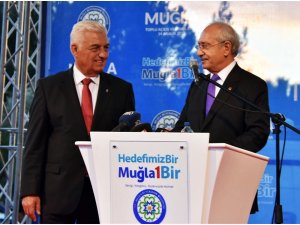 Kılıçdaroğlu’ndan Muğla Büyükşehir Belediye Başkanı Gürün’e övgü;