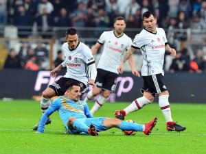 Süper Lig: Beşiktaş: 5 - Osmanlıspor: 1 (Maç sonucu)