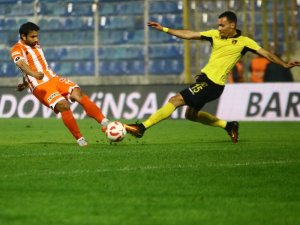 TFF 1. Lig: Adanaspor: 0 - İstanbulspor: 0 (Maç sonucu)
