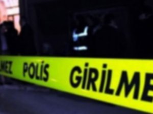 Beyoğlu'nda bir polis evinde ölü bulundu