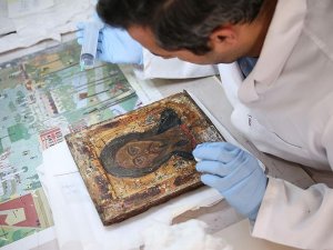 Ayasofya'nın tarihi ikonalarına konservasyon