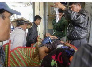 Myanmar’da polis protestocuların üzerine ateş açtı: 7 ölü