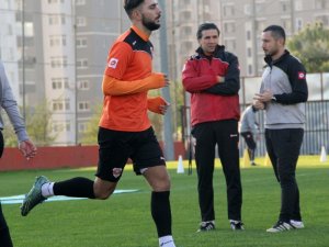 Adanaspor’da futbolcuların performansı teknik heyeti sevindirdi