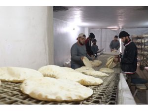 Ekmek fabrikaları savaştan kaçanlar için çalışıyor
