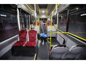 Van’da belediye otobüsleri dezenfekte ediliyor