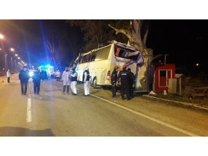 Eskişehir’de trafik kazası; 13 ölü 42 yaralı