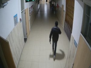 Karaman’da okuldan hırsızlık şüphelisi güvenlik kamerasından yakalandı