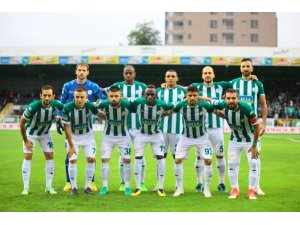 Akın Çorap Giresunspor hem liginde hem de Ziraat Türkiye Kupası’ndaki başarısıyla dikkat çekiyor