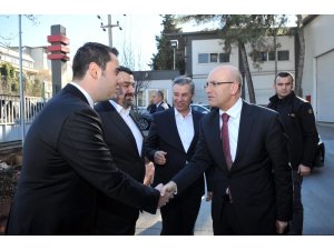Başbakan Yardımcısı Mehmet Şimşek Özpolat Makina’yı ziyaret etti