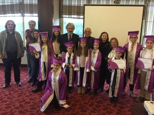 Maltepe Çocuk Üniversitesi üçüncü dönem mezunlarını verdi