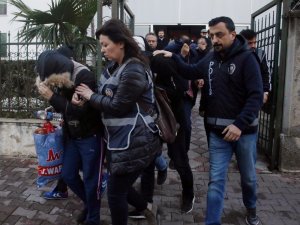 Antalya’da fuhuş operasyonu: 58 gözaltı