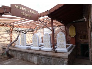 Somuncu Baba’ya Osmanlıca mezar taşı