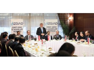 Başkan Karaosmanoğlu sanayicilere dünyaya açılmalarını önerdi
