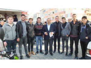 Liseli gençler Afrin Şehitleri için lokma hayrı yaptı